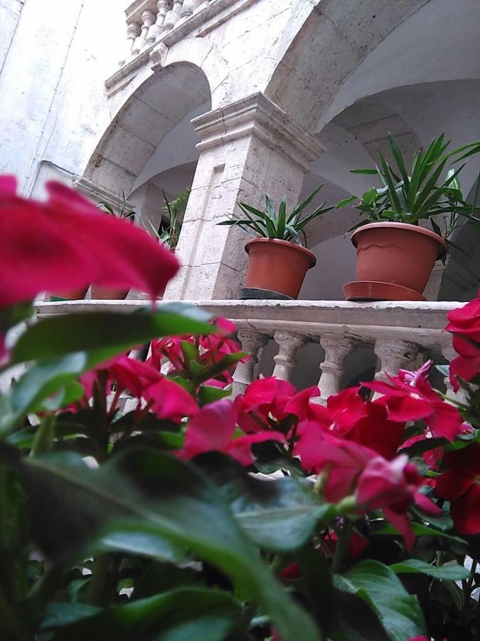 Le Bifore B&B Molfetta Bagian luar foto