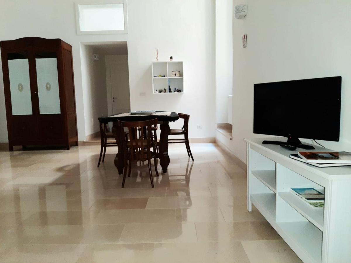 Le Bifore B&B Molfetta Bagian luar foto